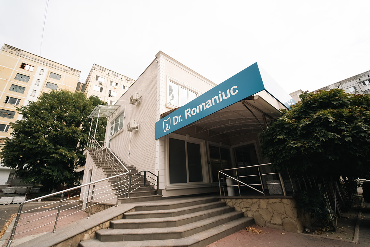 Clădirea clinicii Dr. Romaniuc, str. Ginta Latină 3/6, Chișinău