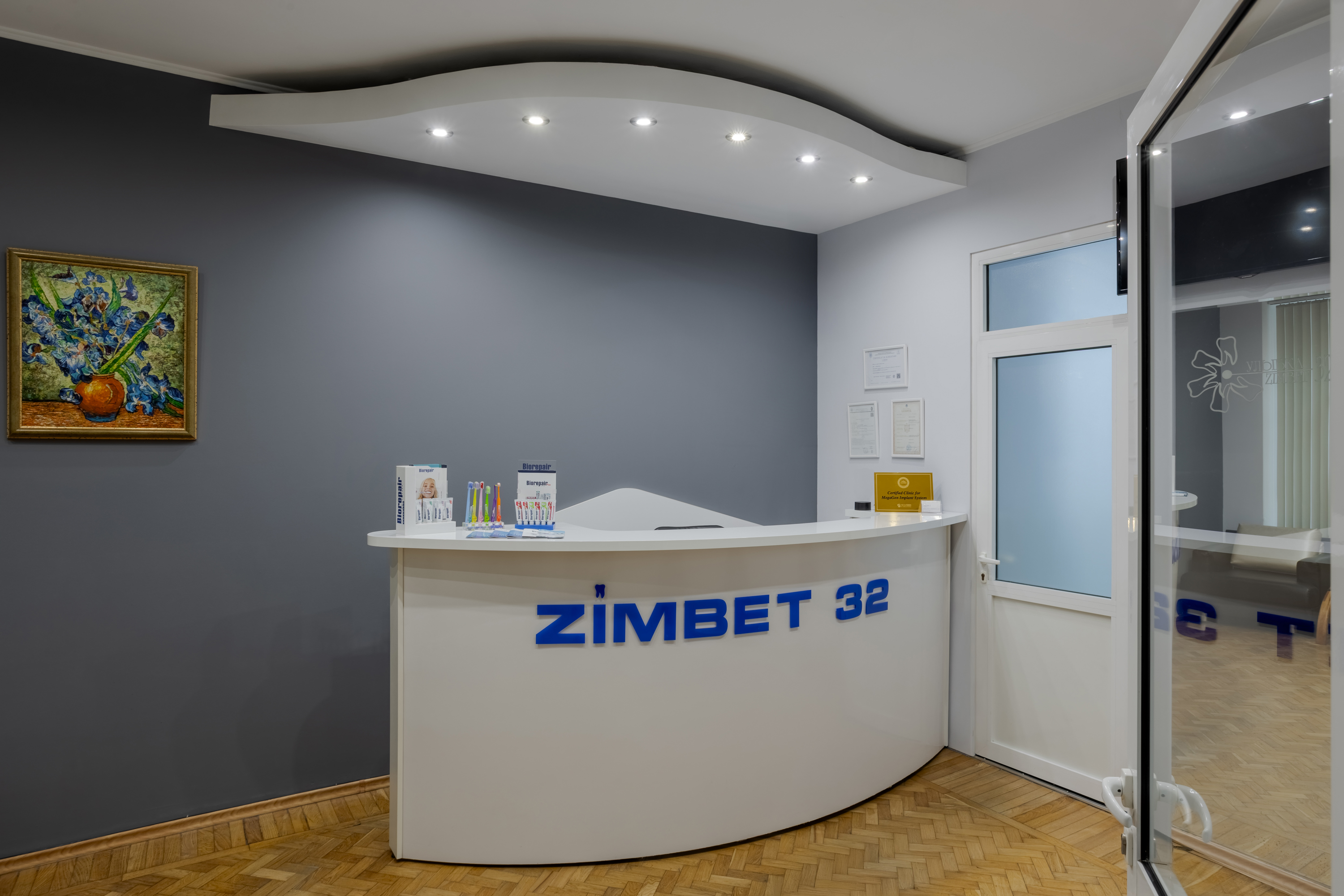 Zâmbet 32 - 3
