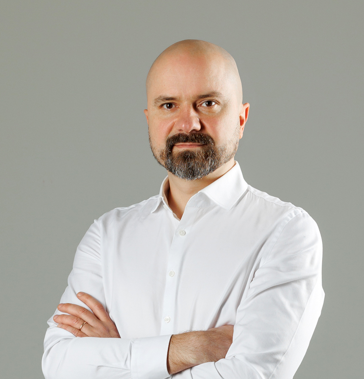 Александру Смынтына